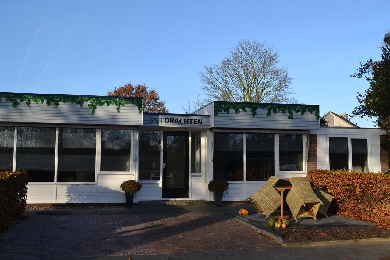 Bed And Breakfast Drachten Esterno foto